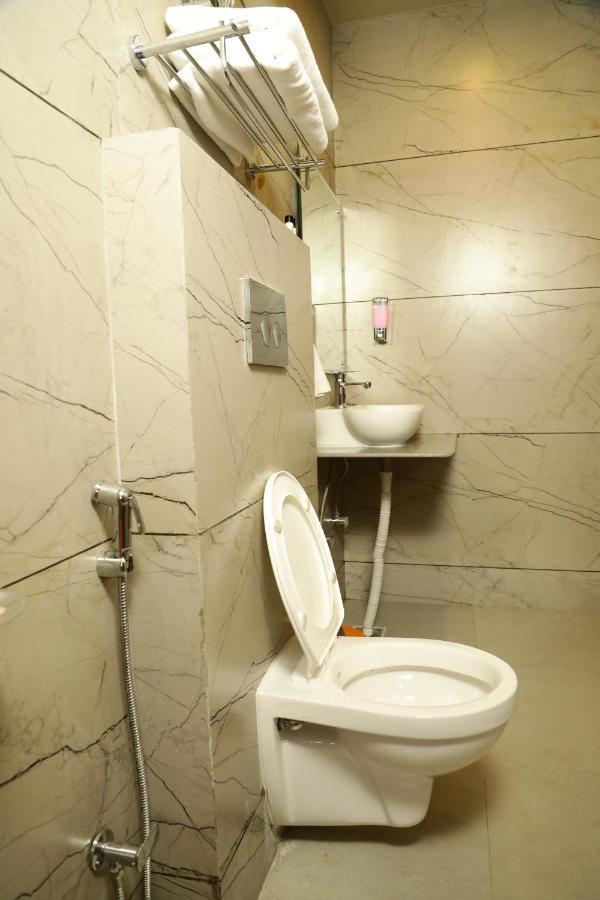 Dee Ess Residency Bed and Breakfast Shimla Exterior foto